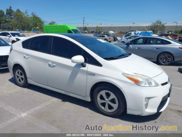 TOYOTA PRIUS FOUR, JTDKN3DU3C5477196