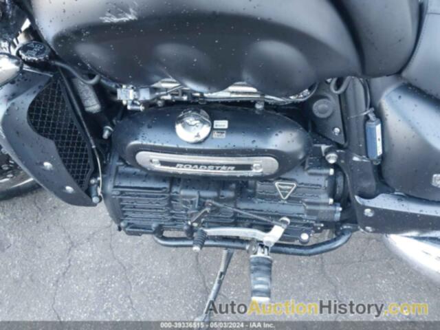 TRIUMPH MOTORCYCLE ROCKET III ROADSTER, SMTC02L47HJ786457