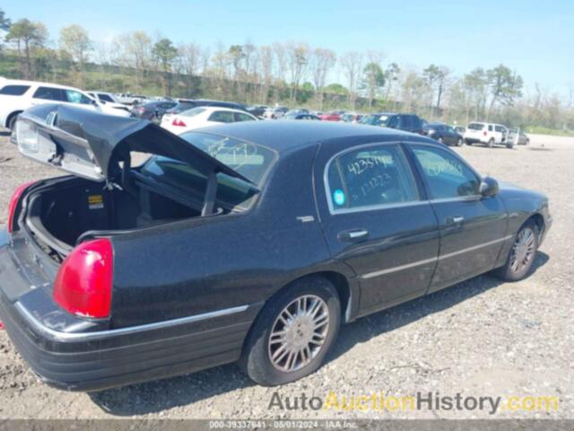 LINCOLN TOWN CAR SIGNATURE LIMITED, 2LNHM82V89X617252