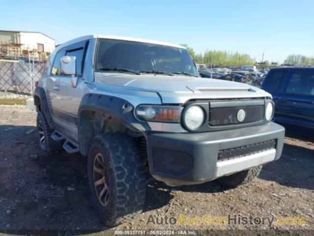 TOYOTA FJ CRUISER, JTEBU11F270022562