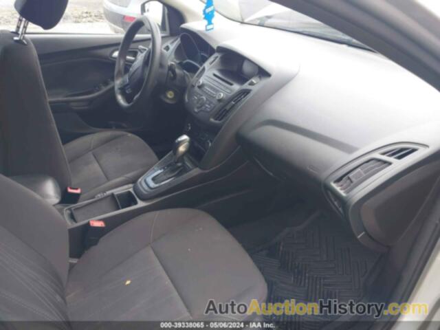 FORD FOCUS SE, 1FADP3F21GL204750