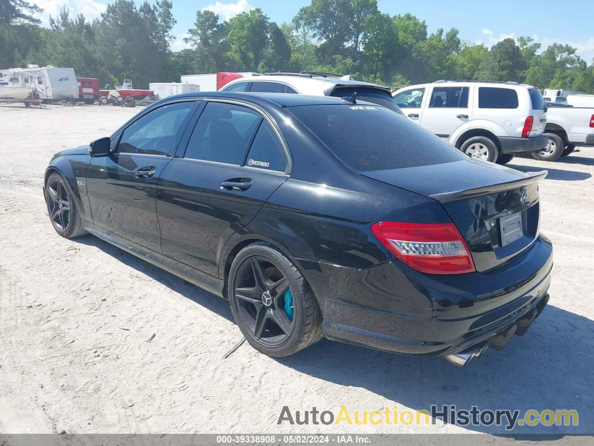 MERCEDES-BENZ C 63 AMG, WDDGF7HB3AF437653