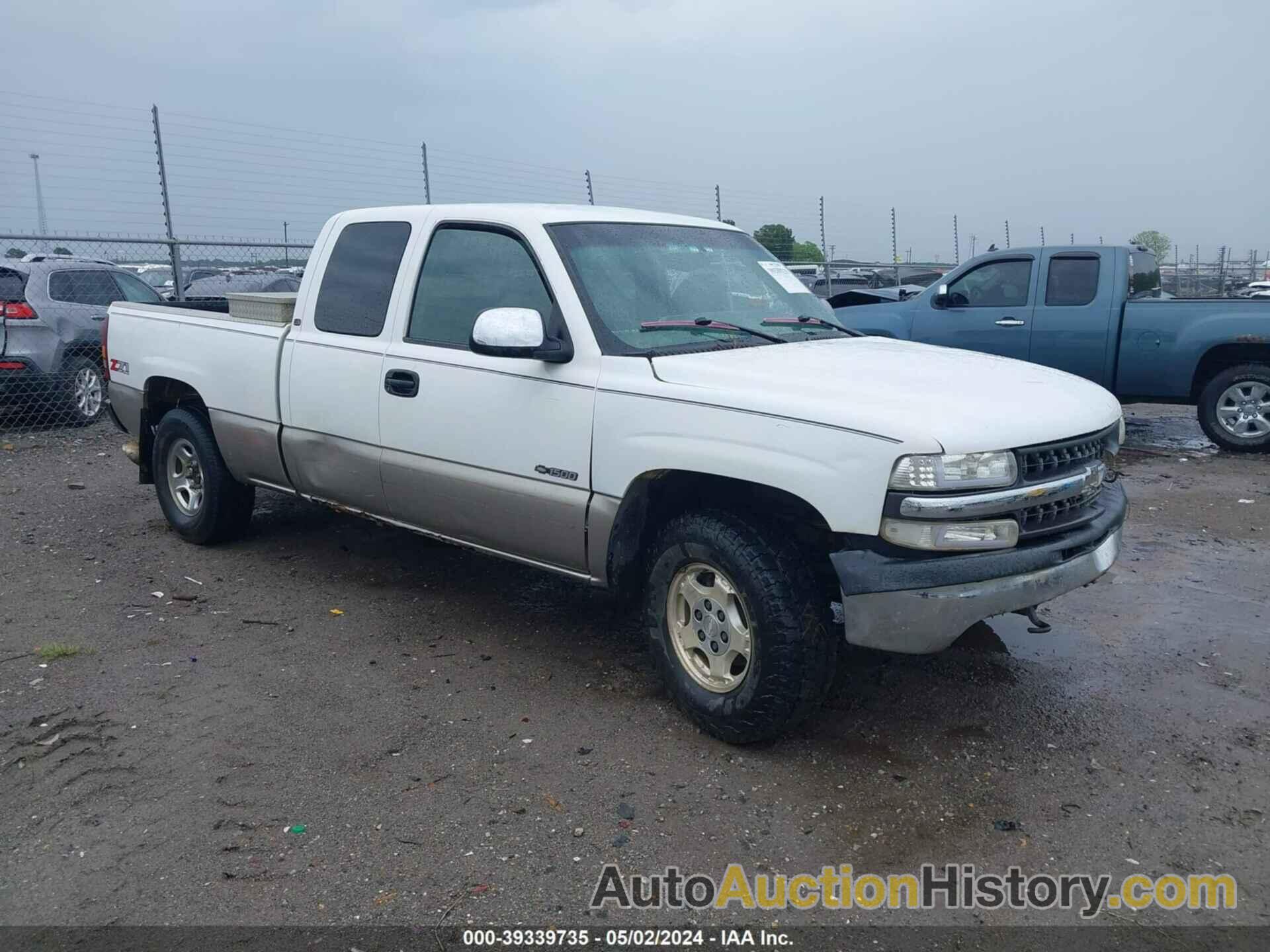 CHEVROLET SILVERADO 1500 LS, 1GCEK19T22Z123929