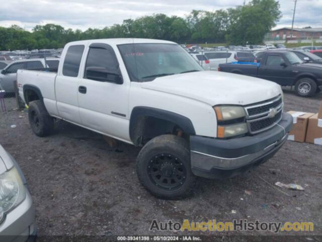 CHEVROLET SILVERADO 2500HD CLASSIC WORK TRUCK, 1GCHK29U87E143211