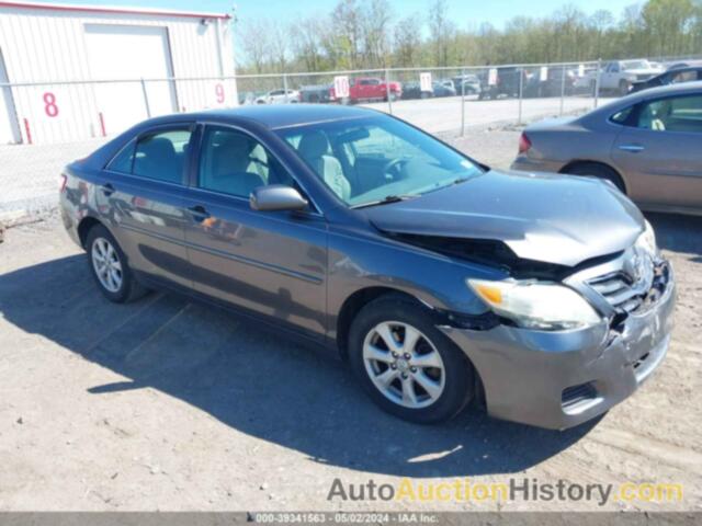 TOYOTA CAMRY LE, 4T4BF3EK1BR207092