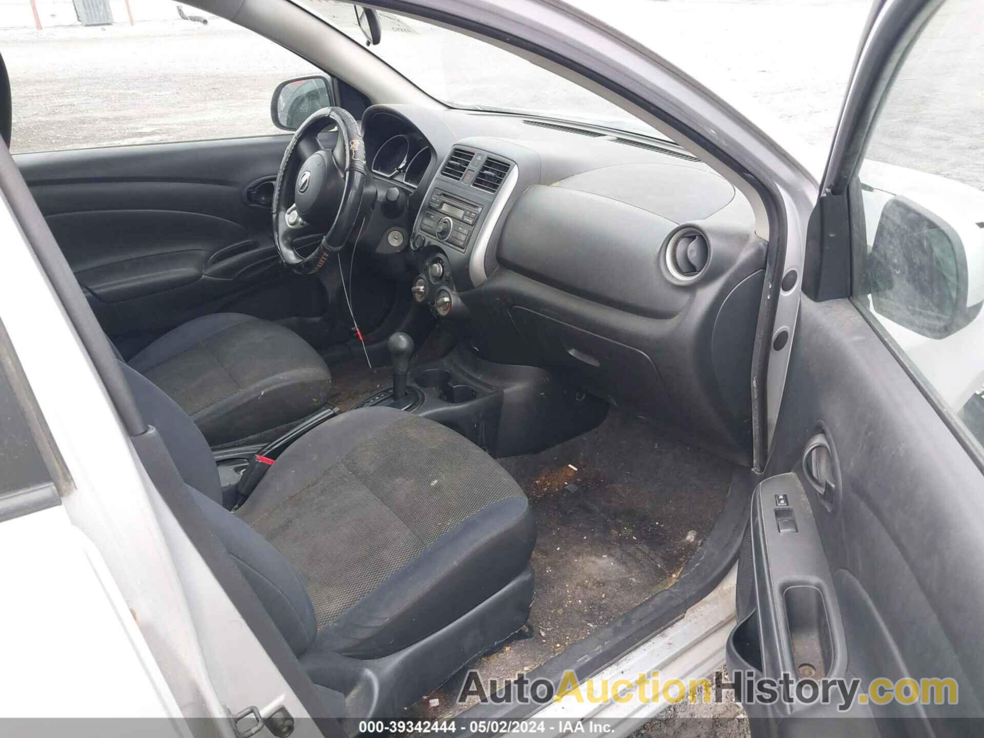 NISSAN VERSA 1.6 SV, 3N1CN7AP3CL875263