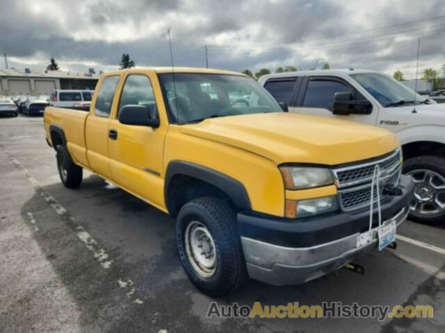 CHEVROLET SILVERADO 2500HD WORK TRUCK, 1GCHK29U55E102273