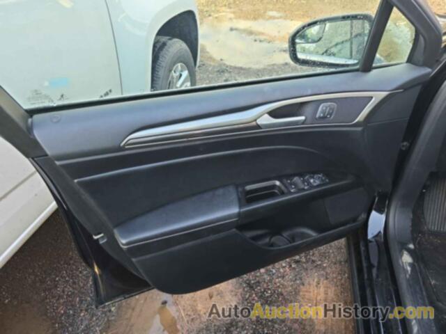 FORD FUSION SE, 3FA6P0H90JR208458