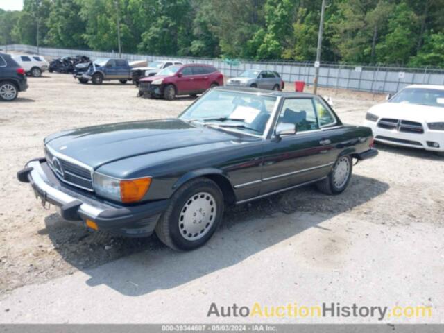 MERCEDES-BENZ 560 SL, WDBBA48D4HA066592