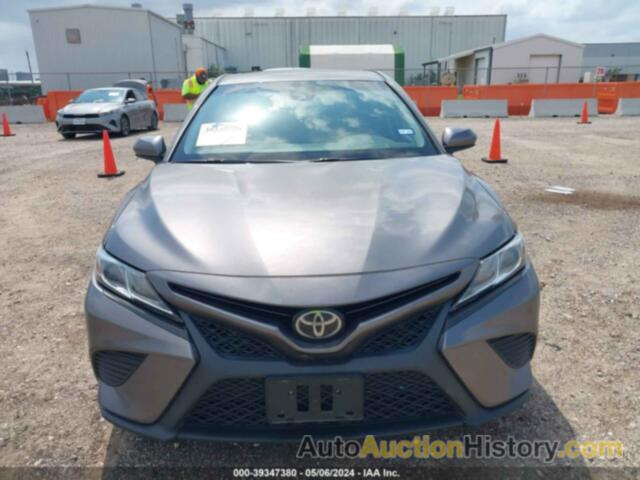 TOYOTA CAMRY SE, 4T1B11HKXJU597682