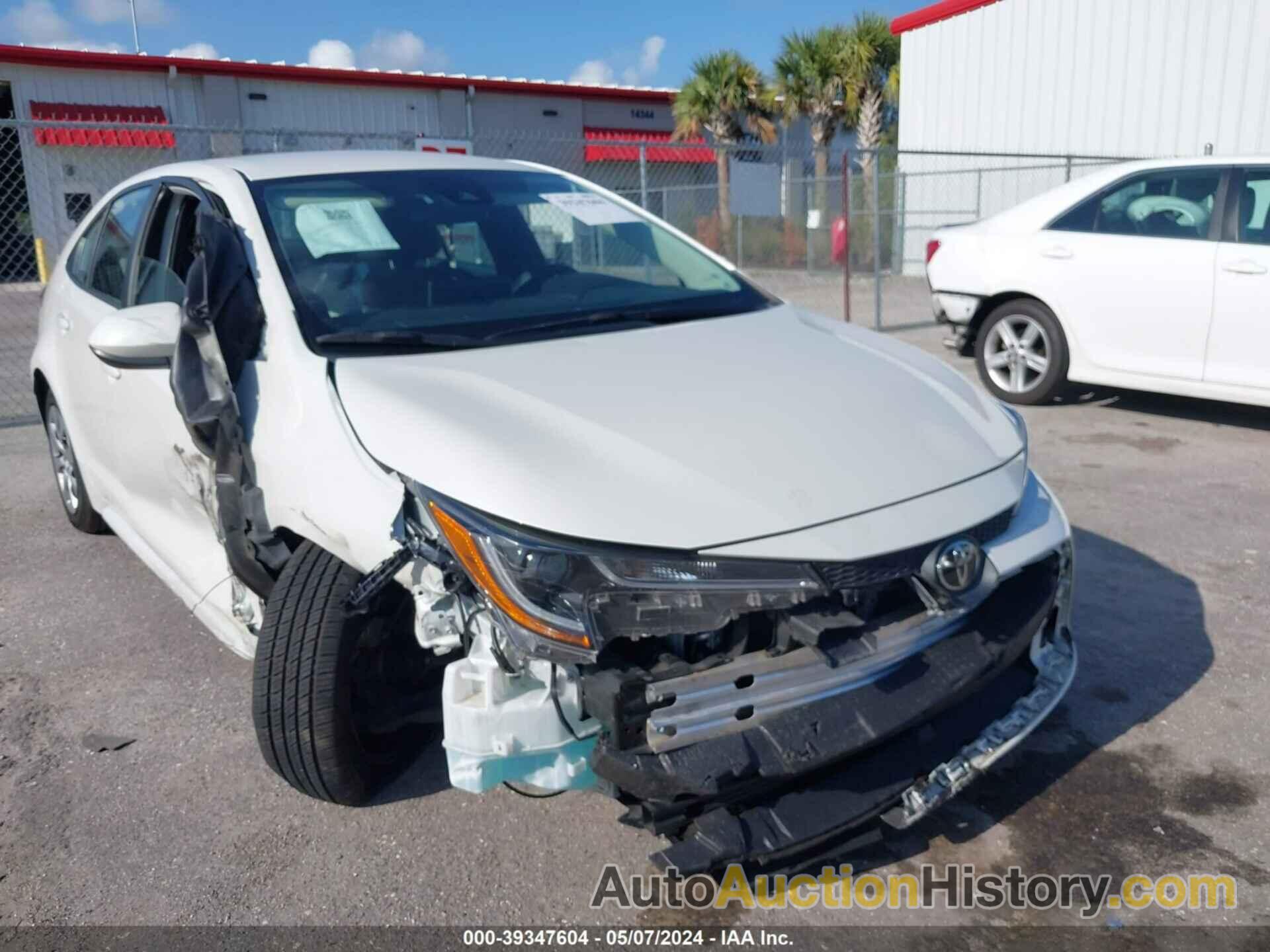 TOYOTA COROLLA LE, 5YFEPMAE5MP152161