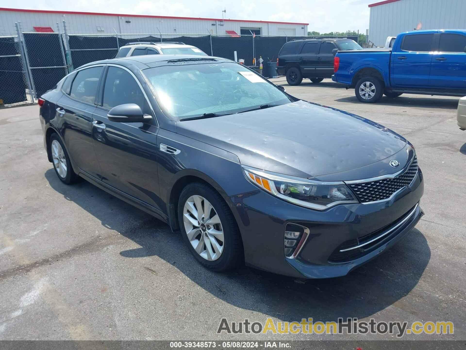 KIA OPTIMA S, 5XXGT4L35JG215991