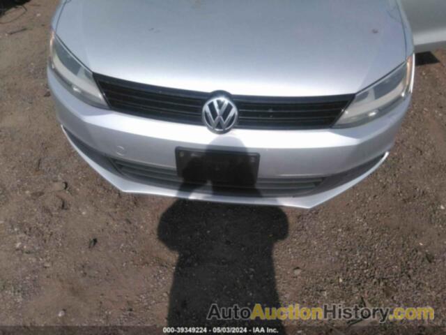 VOLKSWAGEN JETTA 2.0L S, 3VW2K7AJ6EM229173