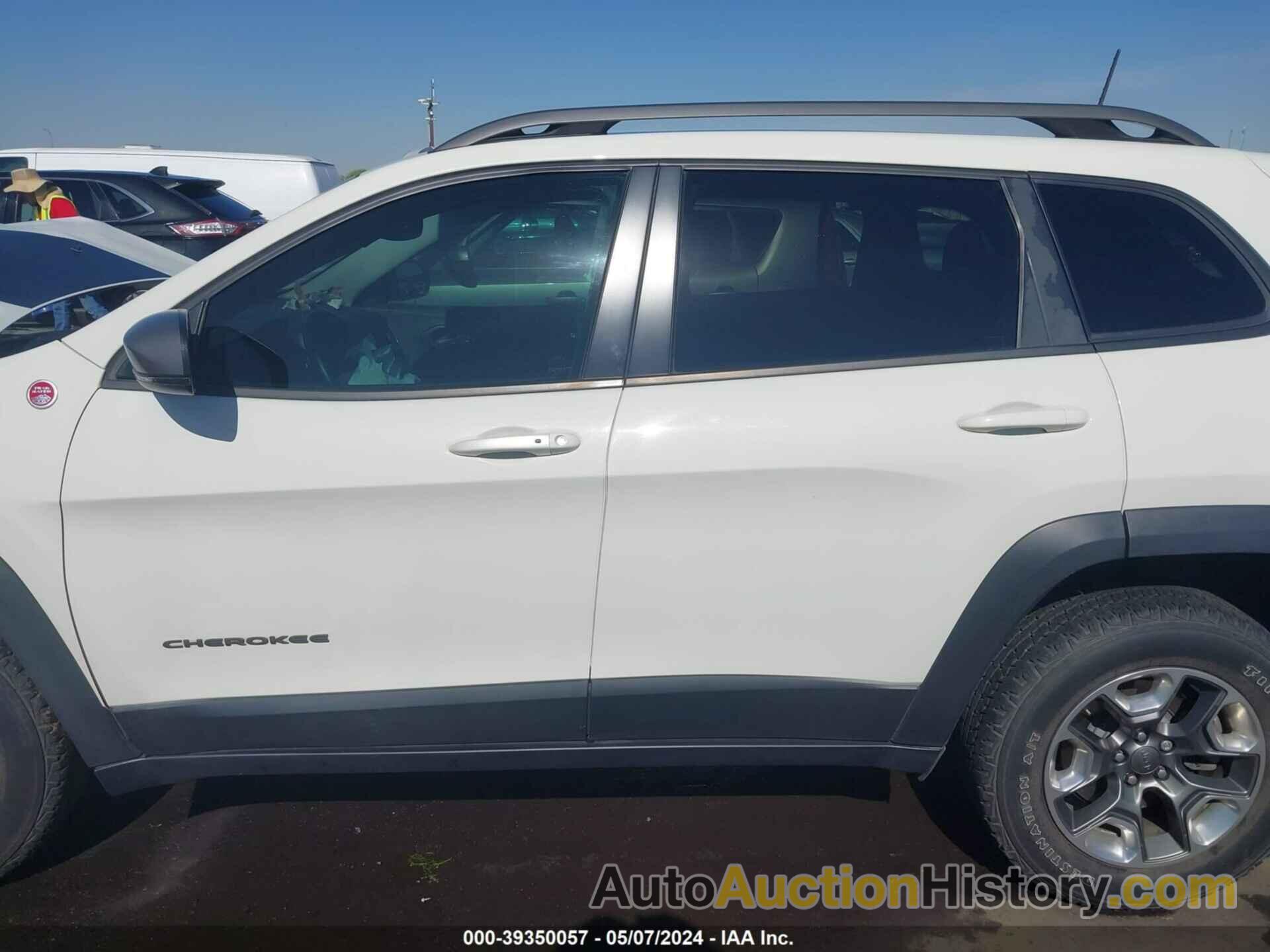 JEEP CHEROKEE TRAILHAWK ELITE 4X4, 1C4PJMBX3KD103731