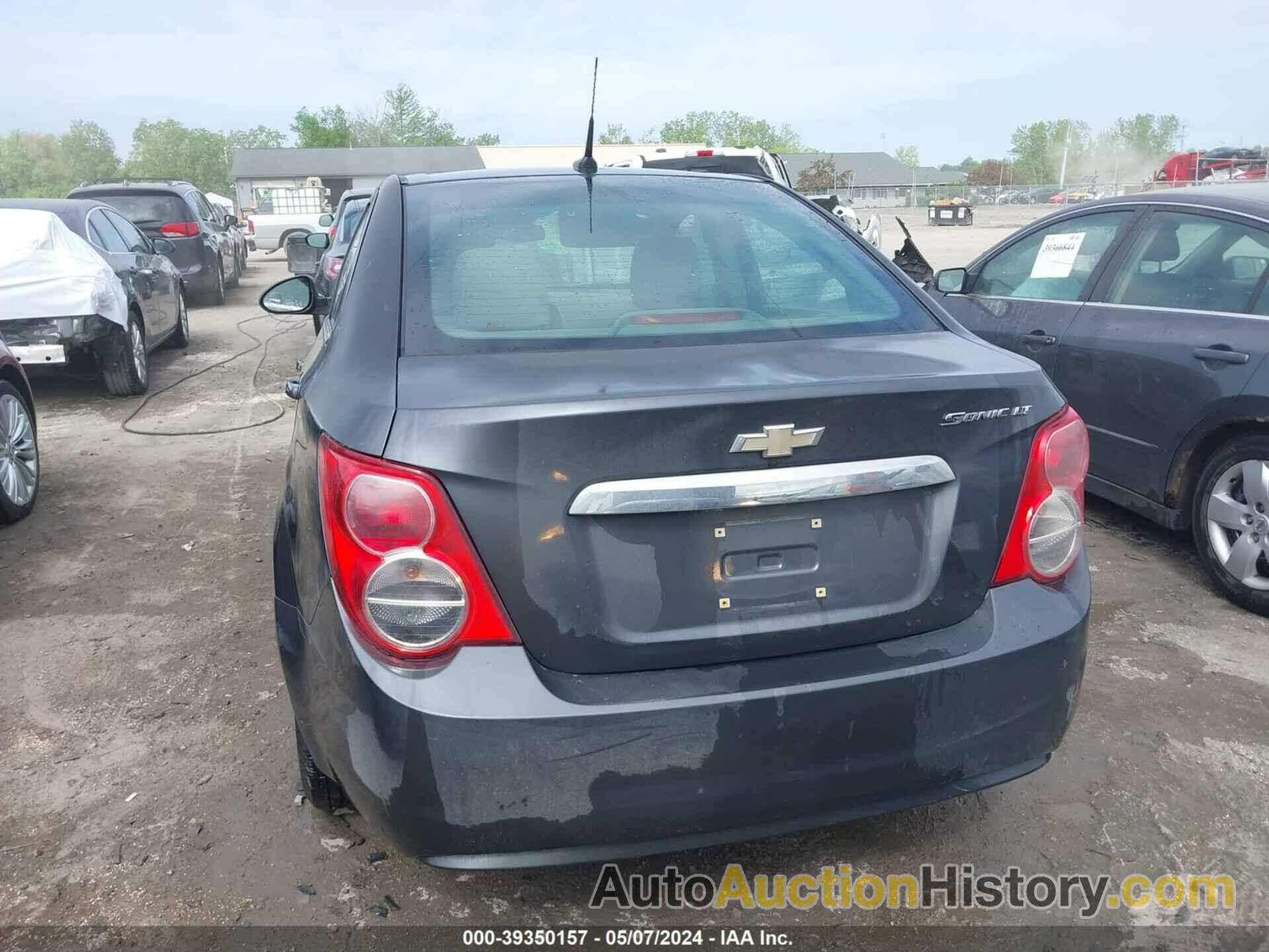 CHEVROLET SONIC LT AUTO, 1G1JC5SG9D4116937