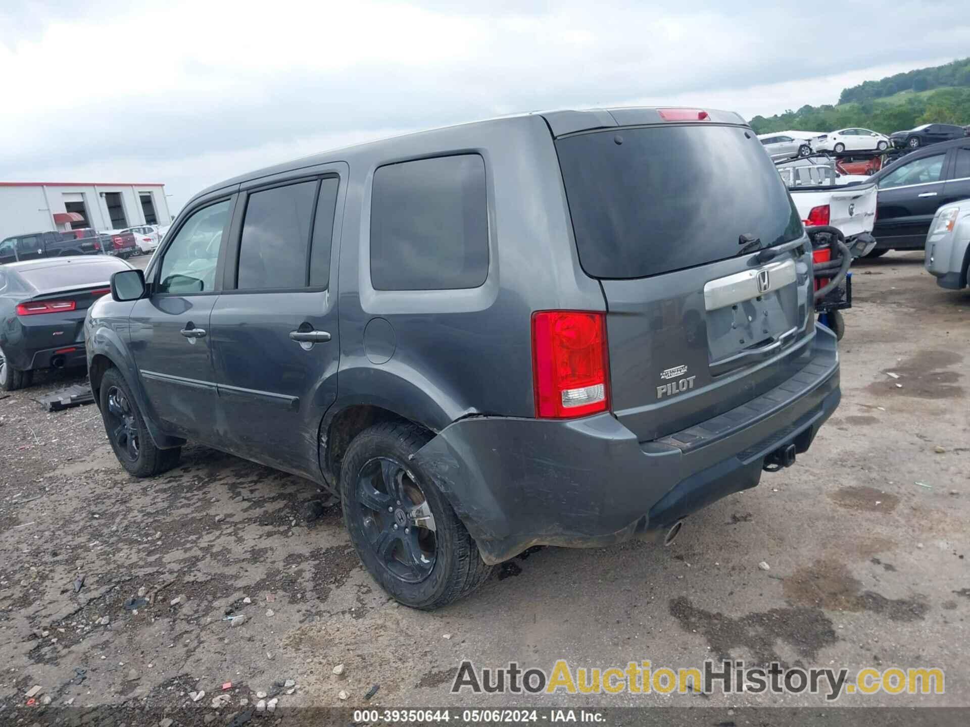 HONDA PILOT EX-L, 5FNYF3H58CB037418