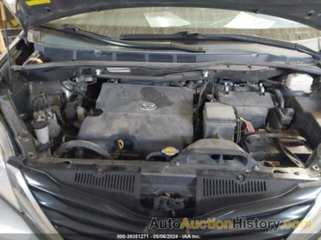 TOYOTA SIENNA LE, 5TDKK3DC7DS342055