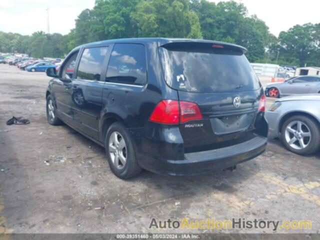 VOLKSWAGEN ROUTAN SE, 2V4RW3D12AR388100