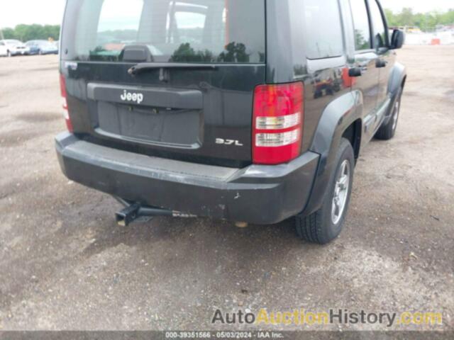 JEEP LIBERTY SPORT, 1J8GP28K18W134898