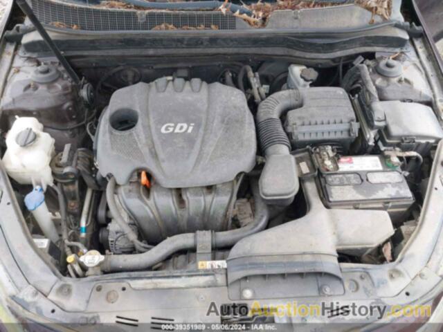 KIA OPTIMA LX, KNAGM4A73B5177554