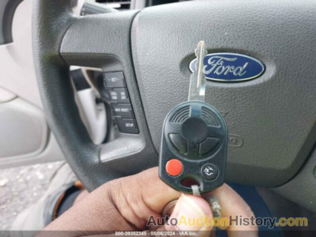 FORD FUSION S, 3FAHP0GA8CR141454