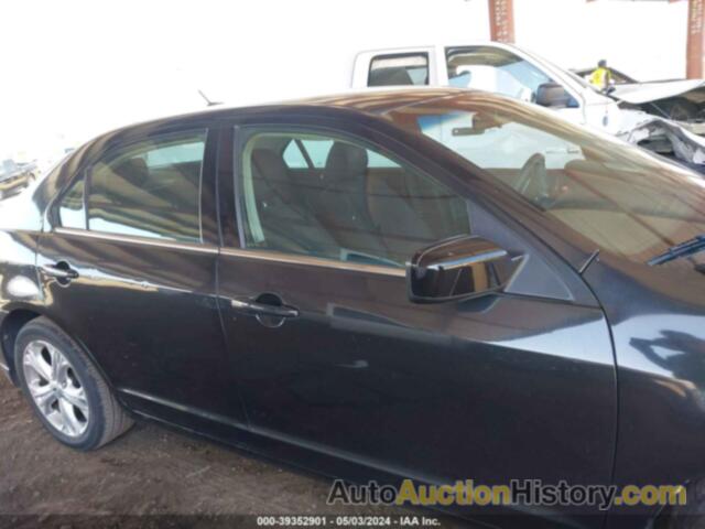 FORD FUSION SE, 3FAHP0HA6CR207692