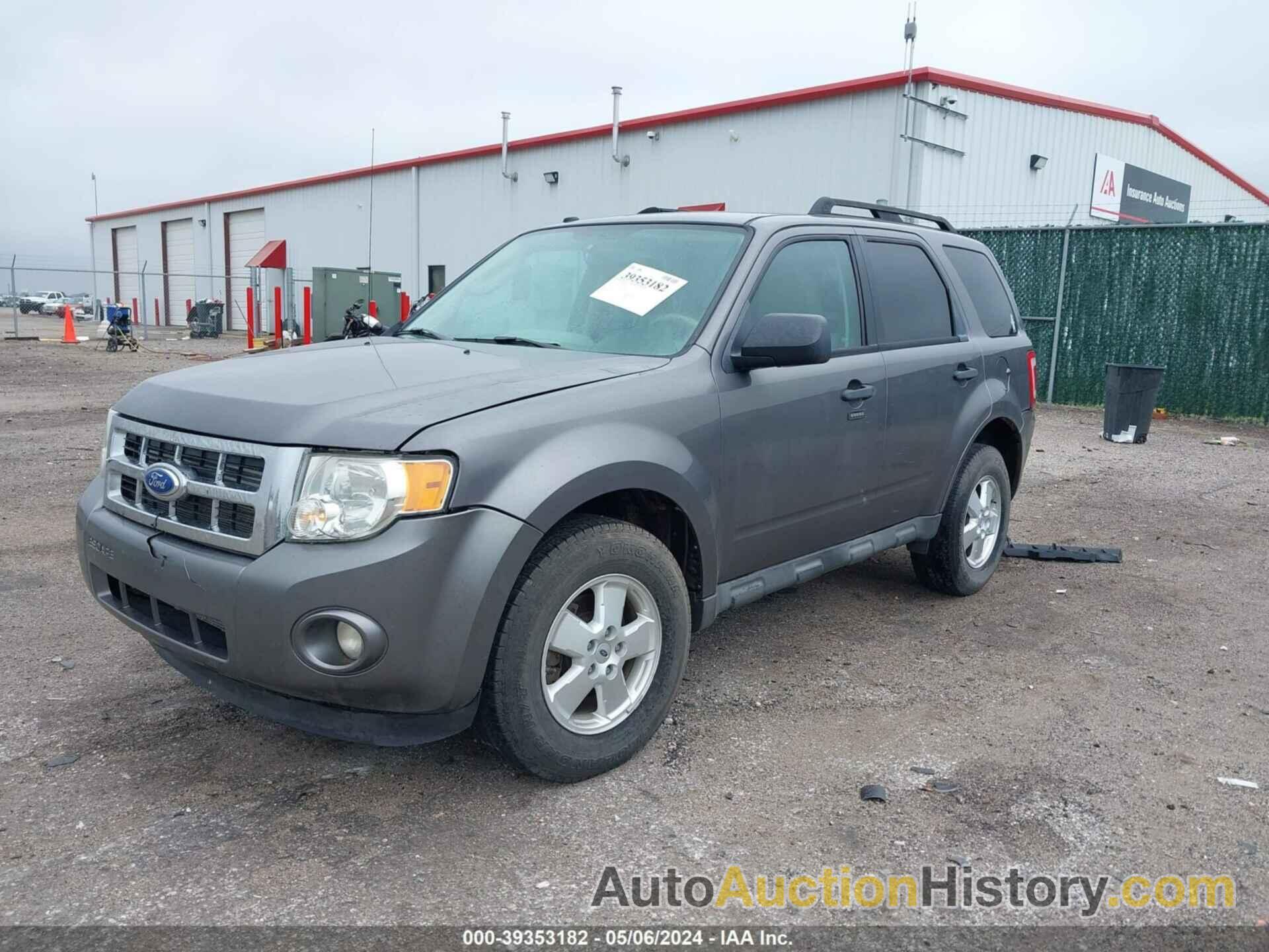 FORD ESCAPE XLT, 1FMCU0DG0CKB71604