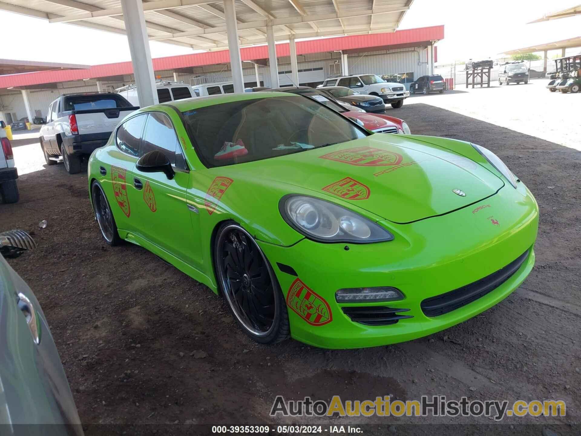 PORSCHE PANAMERA 4, WP0AA2A76CL072686