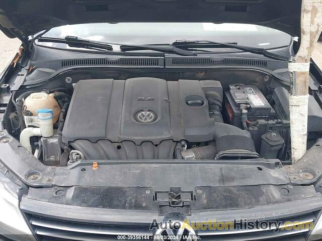 VOLKSWAGEN JETTA 2.5L SE, 3VWDZ7AJ7BM338256