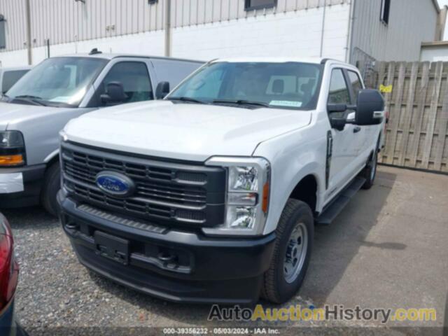 FORD F-250 XL, 1FT7W2BT0RED59025