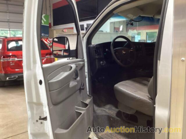 CHEVROLET EXPRESS CUTAWAY 3500, 1GB0G2CG9F1121407