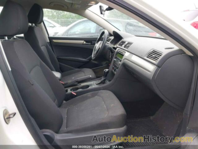 VOLKSWAGEN PASSAT 2.5L S, 1VWAH7A35DC100496