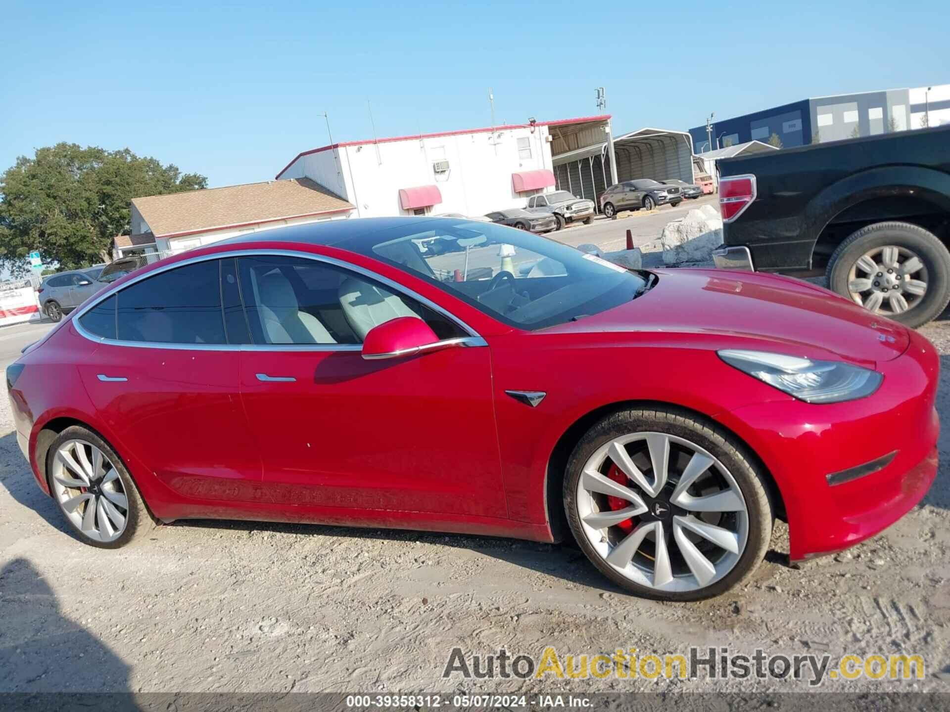 TESLA MODEL 3, 5YJ3E1EB9JF055483