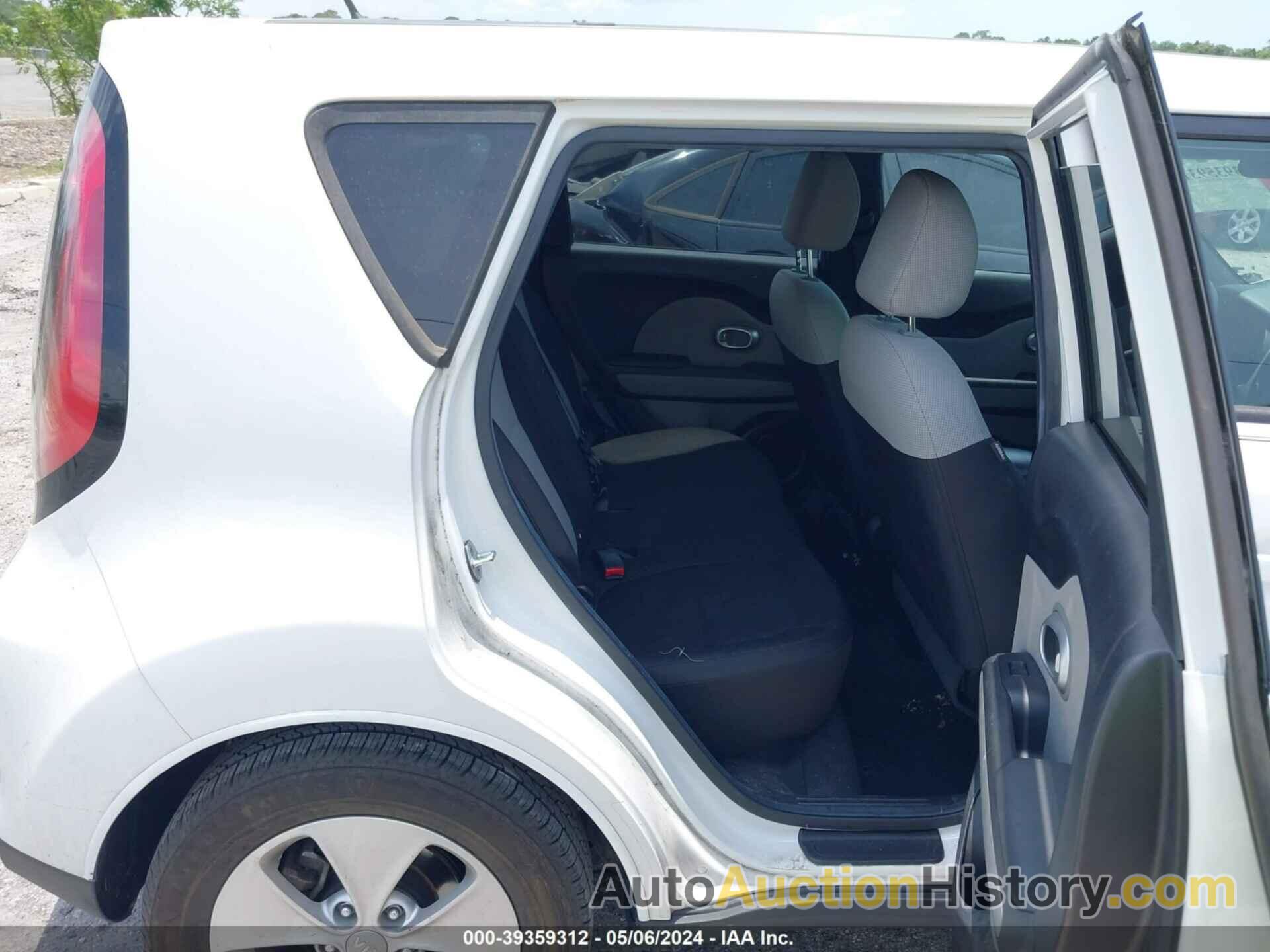 KIA SOUL, KNDJN2A24G7405149