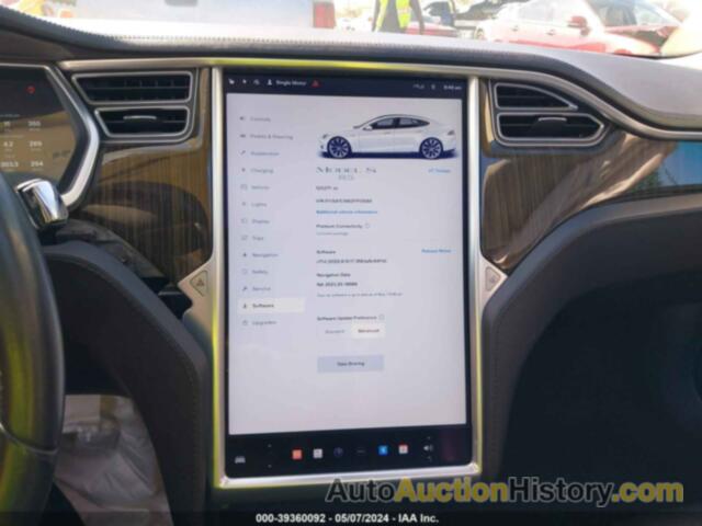 TESLA MODEL S, 5YJSA1CN6DFP13589