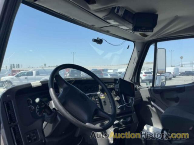 FREIGHTLINER M2 106 MEDIUM DUTY, 1FVACXDT2AHAU7923