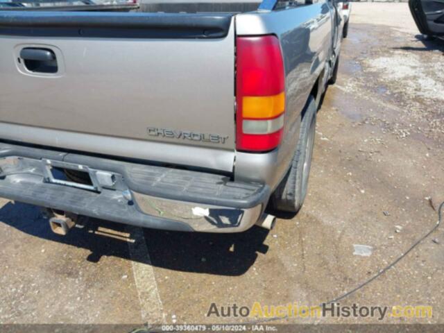 CHEVROLET SILVERADO 1500 LS, 1GCEC19V0YZ211773