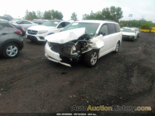 TOYOTA SIENNA LE, 5TDKK3DCXCS180386