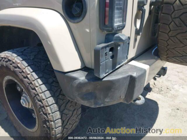 JEEP WRANGLER UNLIMITED SAHARA, 1C4BJWEG7GL321363