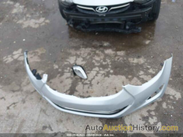 HYUNDAI ELANTRA LIMITED, KMHDH4AE3DU886949