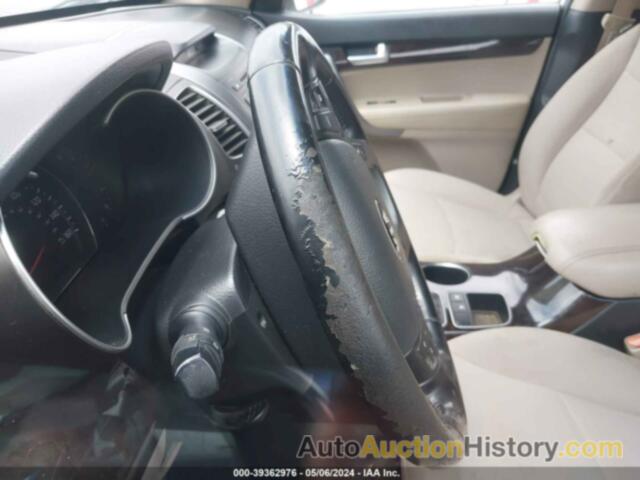 KIA SORENTO LX, 5XYKT3A66EG476730