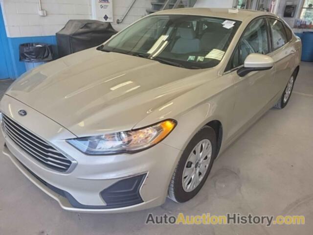 FORD FUSION S, 3FA6P0G74KR152350