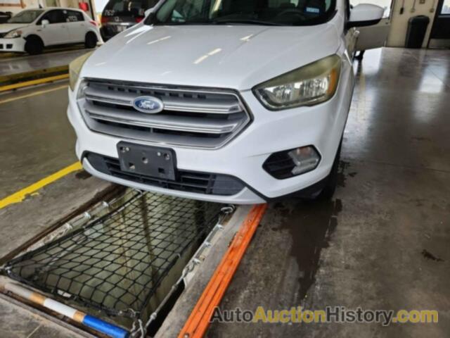 FORD ESCAPE SE, 1FMCU0GD0HUC04677