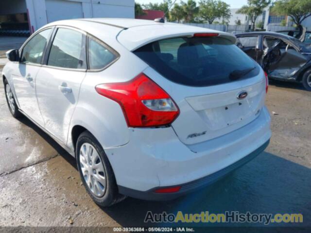 FORD FOCUS SE, 1FAHP3K28CL302918