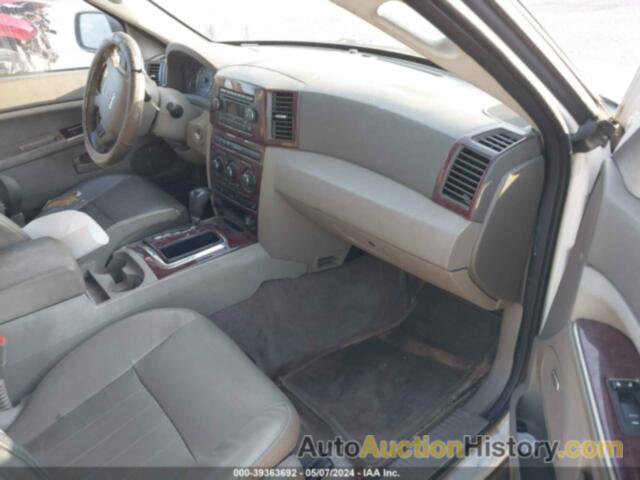 JEEP GRAND CHEROKEE LAREDO, 1J8GR48KX7C524761