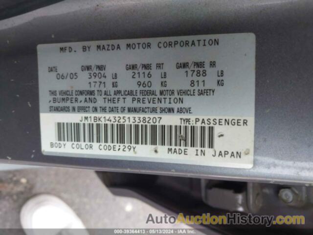 MAZDA 3 HATCHBACK, JM1BK143251338207