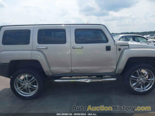 HUMMER H3 SUV, 5GTEN13E488108244