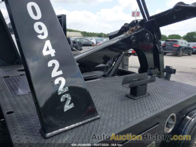 FORD F-450 CHASSIS XLT, 1FDUF4GY9BEA03211