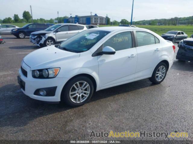 CHEVROLET SONIC LT, 1G1JC5SH7D4253545