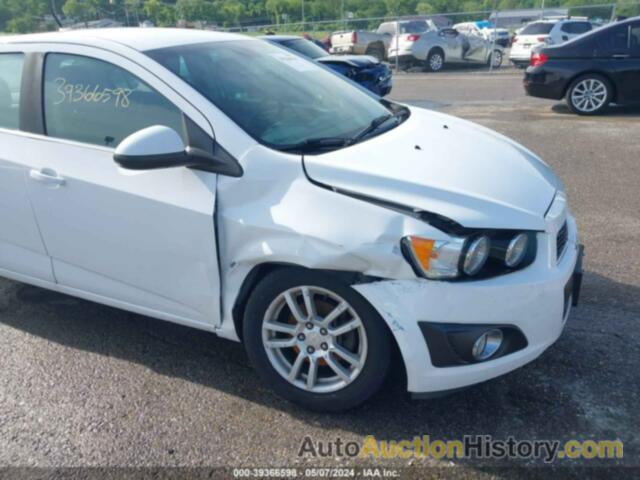 CHEVROLET SONIC LT, 1G1JC5SH7D4253545